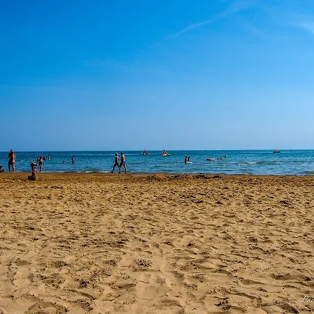 Dream Holidays In Our Flat - Beahost ביביונה