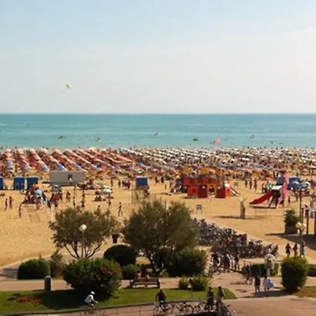 شقة Dream Holidays In Our Flat - Beahost *