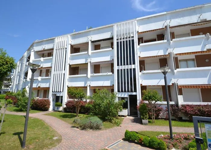 Apartment Dream Holidays In Our Flat - Beahost *