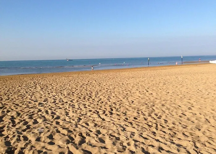 Apartment Dream Holidays In Our Flat - Beahost *