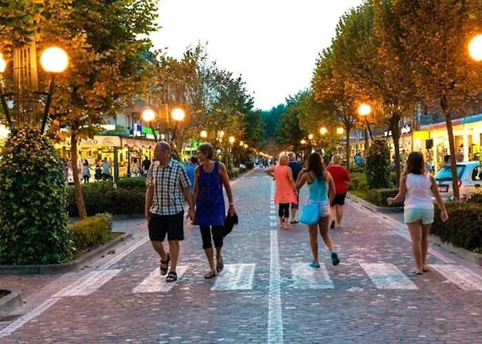 Apartment Dream Holidays In Our Flat - Beahost *